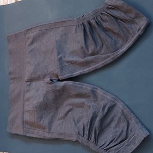 LULULEMON IN THE FLOW SIZE 12 CAPRIS (NEW)